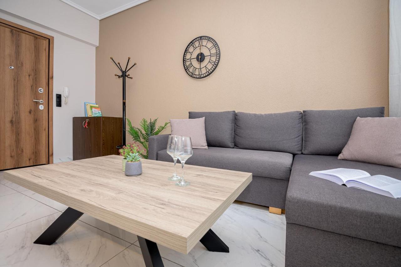 J&S Lux Central Suite 1 อเล็กซานโดรโพลิส ภายนอก รูปภาพ