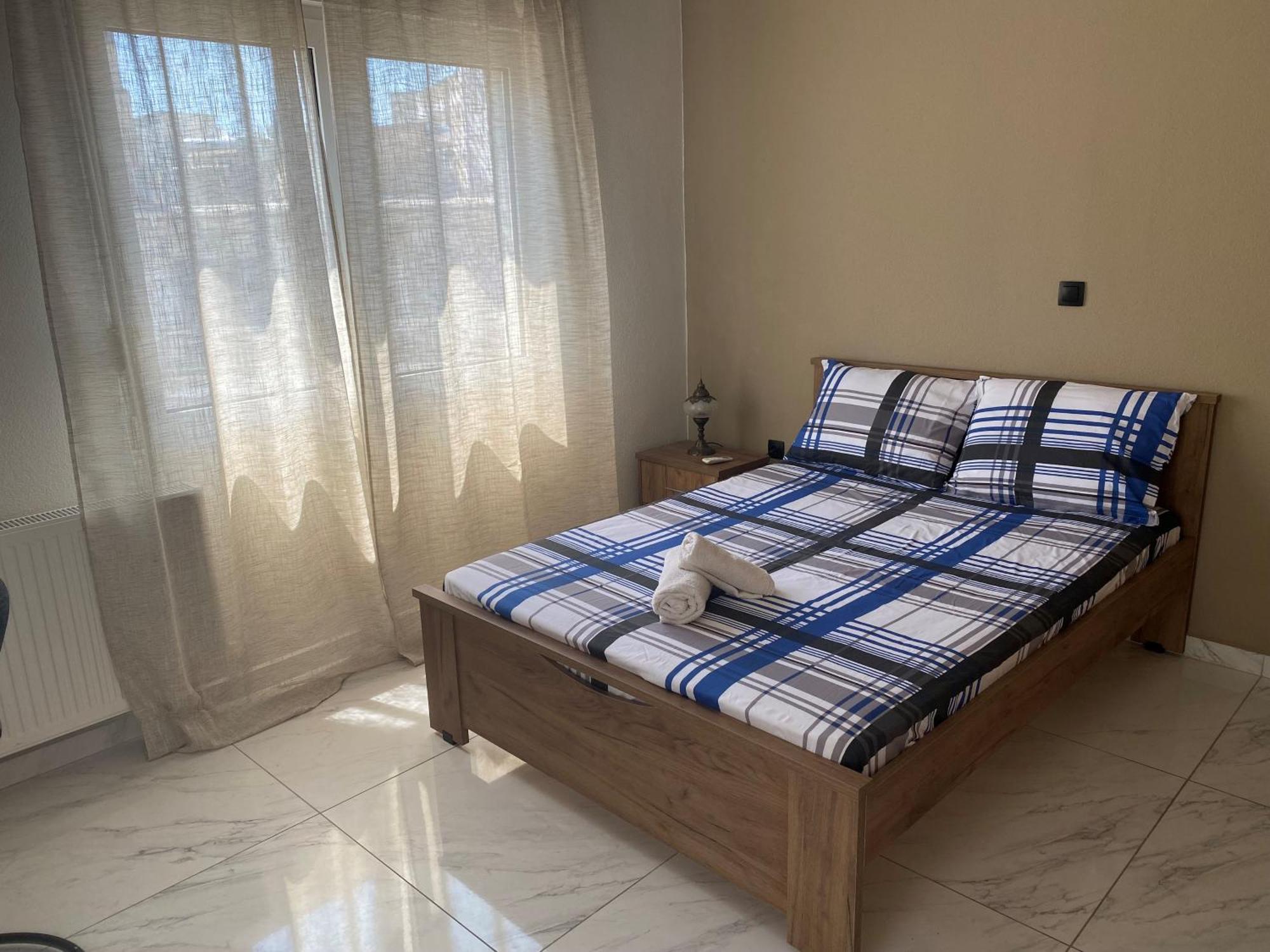 J&S Lux Central Suite 1 อเล็กซานโดรโพลิส ภายนอก รูปภาพ