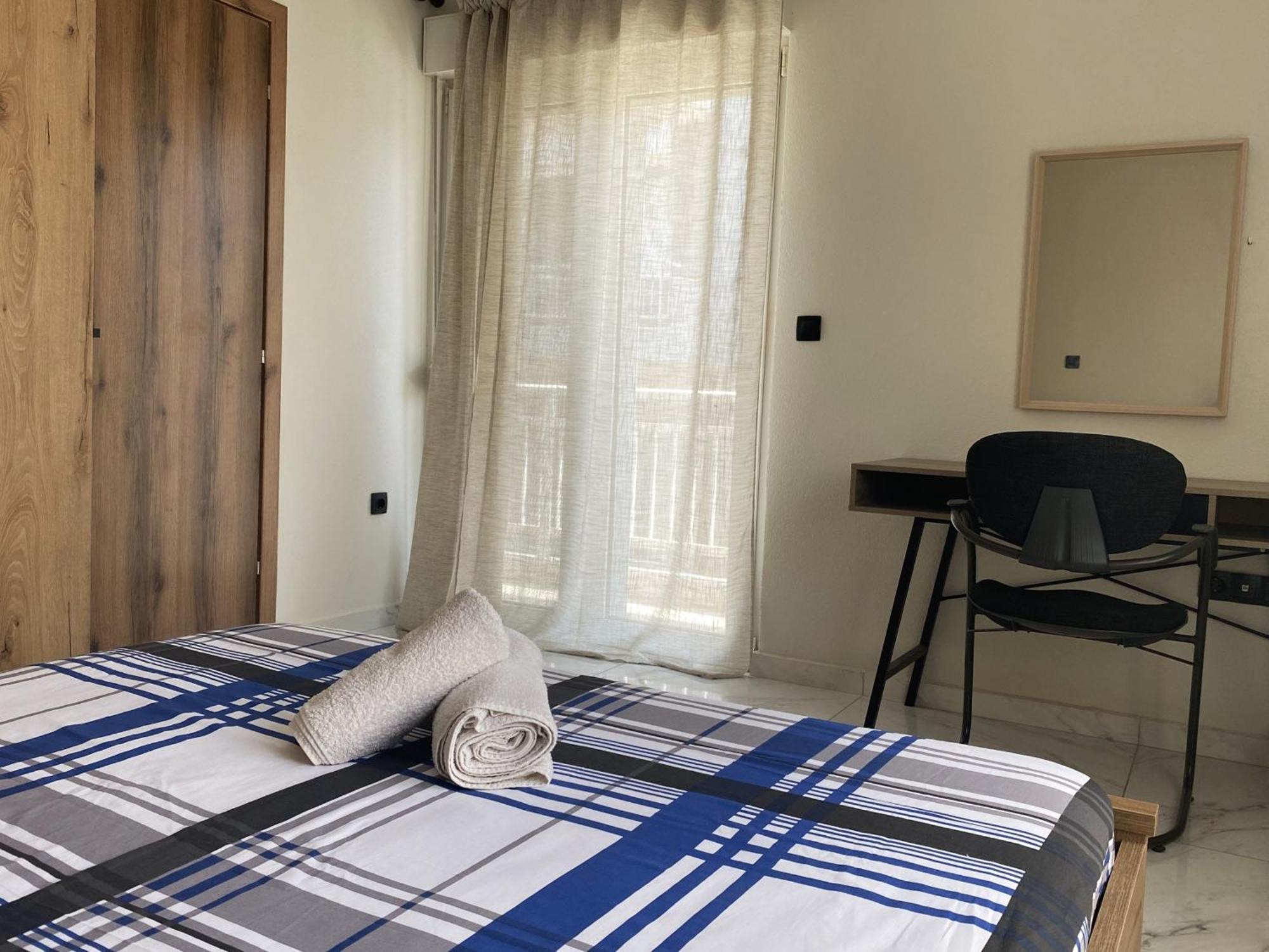 J&S Lux Central Suite 1 อเล็กซานโดรโพลิส ภายนอก รูปภาพ